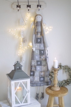 Adventskalender Engel grau