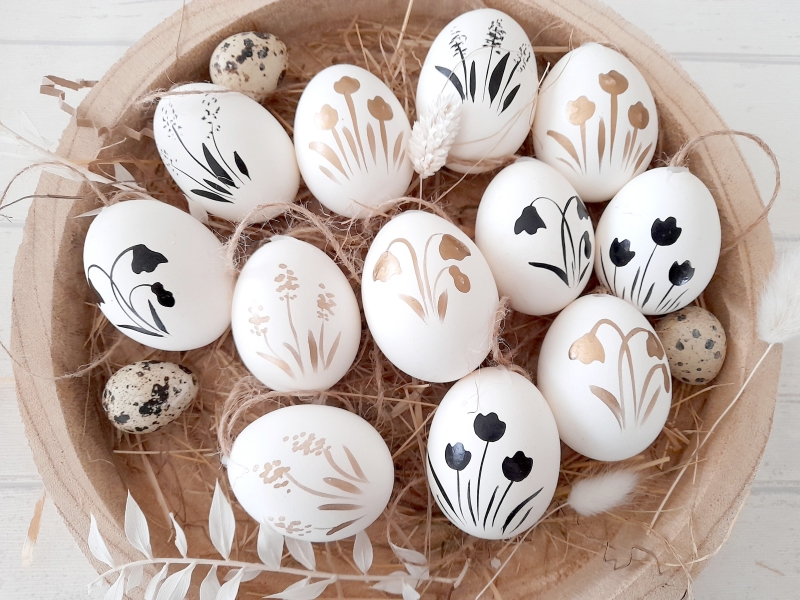 Ostereier Anhänger weiß gold schwarz