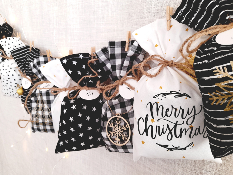 Adventskalender schwarz weiß gold