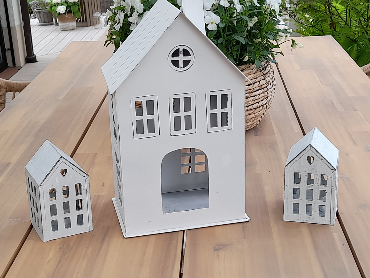 Laterne Haus Metall weiß shabby